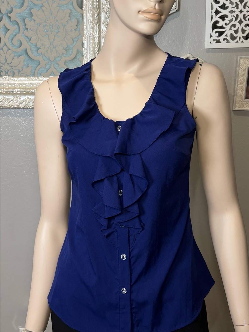 Banana republic Sleeveless Ruffled Button-Front Top - Royal Blue - Picture 2 of 11